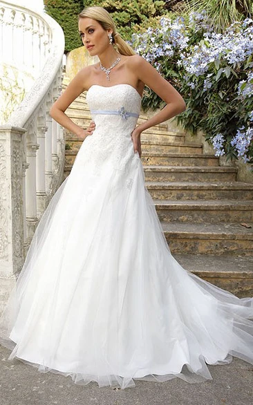 A-Line Strapless Lace Tulle Wedding Dress With Flower