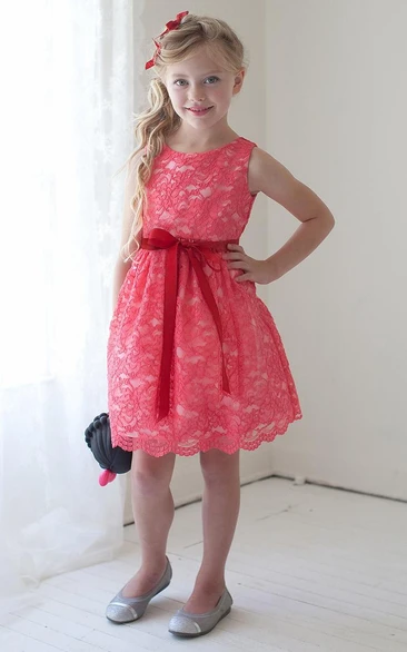 Knee-Length Split Tiered Lace Flower Girl Dress