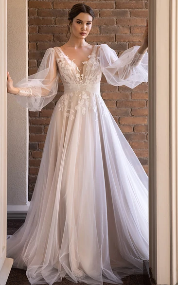 Elegant Lace V-Neck A-Line Wedding Dress with Appliques Casual Wedding Dress