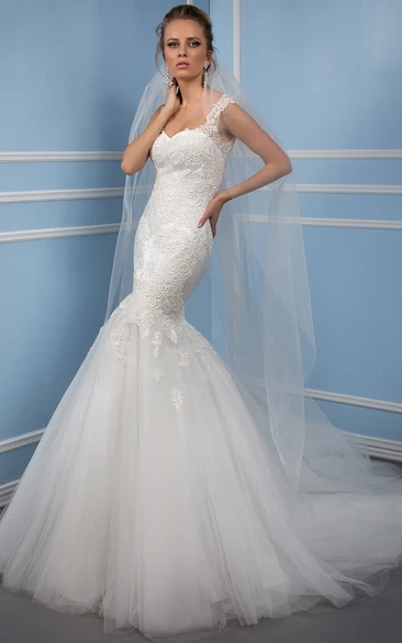 Trumpet Sleeveless Long Appliqued Tulle Wedding Dress With Illusion Back And Court Train