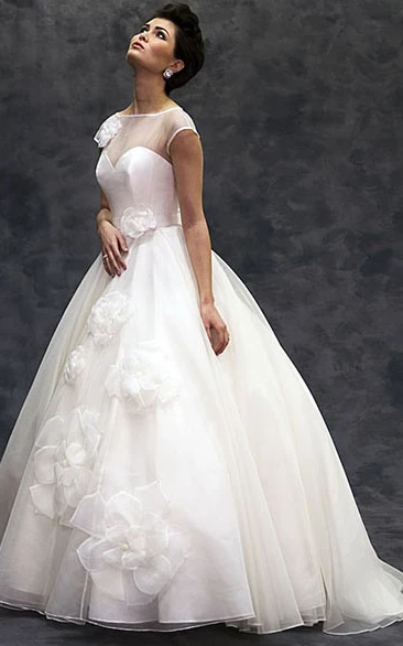 Ball Gown Short-Sleeve Bateau-Neck Floor-Length Tulle Wedding Dress With Flower And Illusion