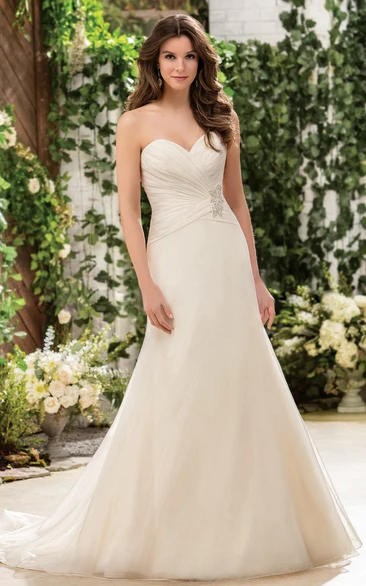 Sweetheart Trumpet Gown With Jewels And Detachable Cap Sleeves