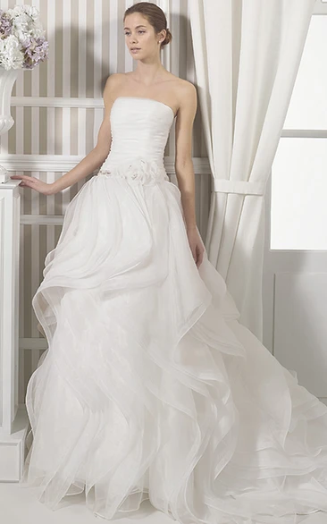 A-Line Ruffled Maxi Sleeveless Strapless Organza Wedding Dress With Flower And Ruching