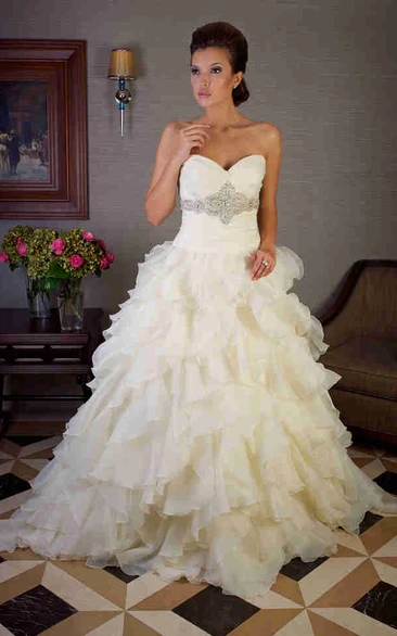 Ball Gown Tiered Sweetheart Organza Wedding Dress With Ruffles And Waist Jewellery