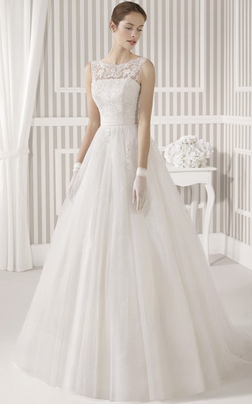 A-Line Sleeveless Maxi Appliqued Scoop Tulle&Satin Wedding Dress With Pleats And Illusion Back