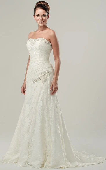 A-Line Floor-Length Beaded Sleeveless Strapless Lace Wedding Dress With Side Draping And Appliques