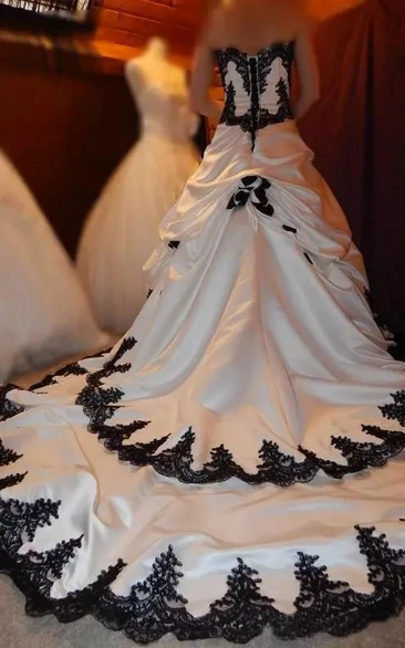 Sleeveless Ball Gown Sweetheart Taffeta Cathedral Train Wedding Dress with Ruffles Ruching and Tiers