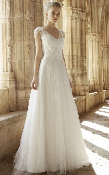 A-Line Maxi Lace Sleeveless V-Neck Tulle Wedding Dress With Low-V Back And Appliques