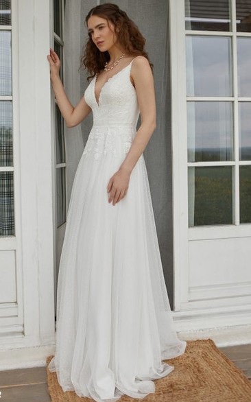 Modern Lace Floor-length Sleeveless A Line V-neck Wedding Dress with Appliques