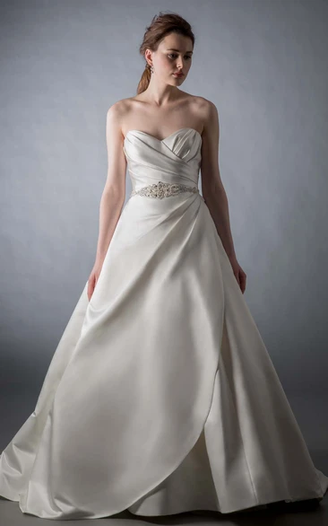 A-Line Sweetheart Criss-Cross Sleeveless Satin Wedding Dress