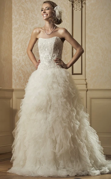 Ball Gown Strapless Rufflesd Maxi Sleeveless Tulle Wedding Dress With Beading And Appliques