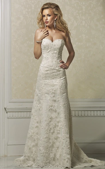 Sheath Sweetheart Sleeveless Floor-Length Appliqued Lace Wedding Dress