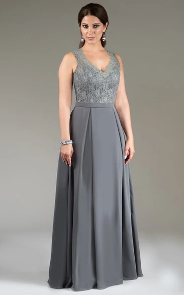 Scalloped V Neck Lace Top Long Bridesmaid Dress With Back Hook And Keyhole