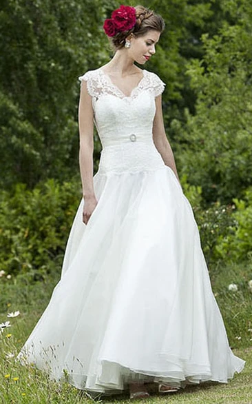 Floor-Length V-Neck Appliqued Cap-Sleeve Chiffon Wedding Dress