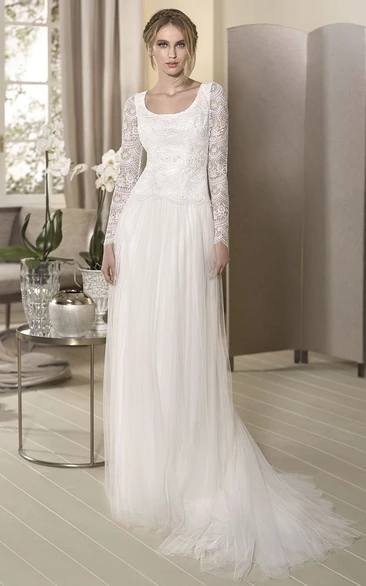 Sheath Square-Neck Long-Sleeve Floor-Length Tulle Wedding Dress With Lace And Keyhole
