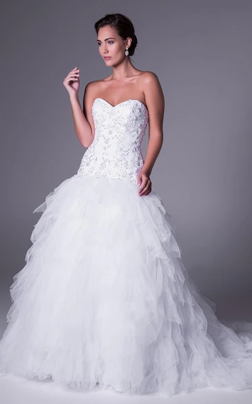 Ball Gown Cascading-Ruffle Sweetheart Floor-Length Tulle Wedding Dress With Beading