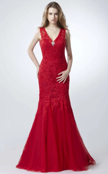 Mermaid Appliqued V-Neck Floor-Length Sleeveless Lace Prom Dress With Low-V Back And Broach