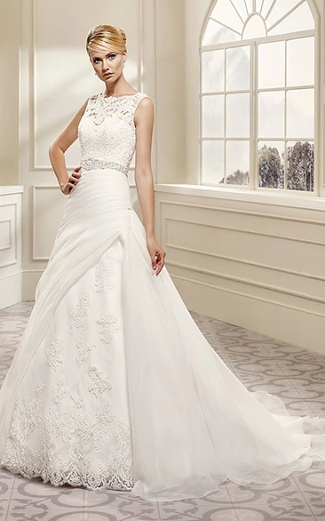 A-Line Appliqued Bateau-Neck Floor-Length Sleeveless Lace Wedding Dress With Waist Jewellery