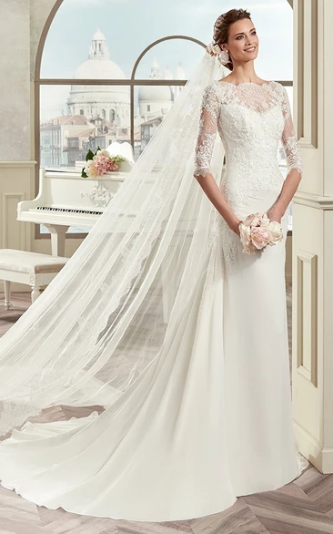 Scalloped-Neck Sheath Bridal Gown With Half-Sleeve And Court Train