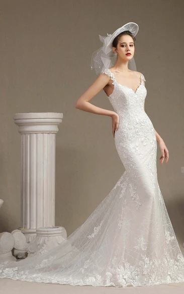 Illusion Back Lace Sexy V-neck Mermaid Wedding Gown With Appliqued Straps