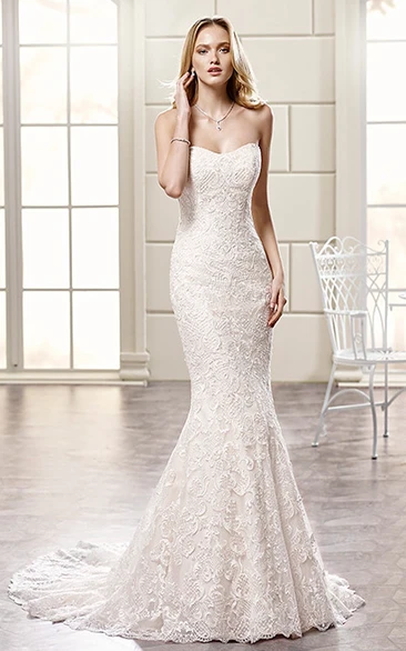 Mermaid Strapless Lace Wedding Dress With Court Train