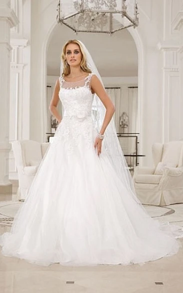 A-Line Sleeveless Appliqued Floor-Length Scoop Tulle Wedding Dress With Ruffles