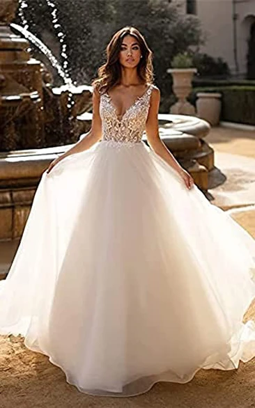 Adorable A-Line Chiffon Wedding Dress with Appliques Casual or Romantic Charm