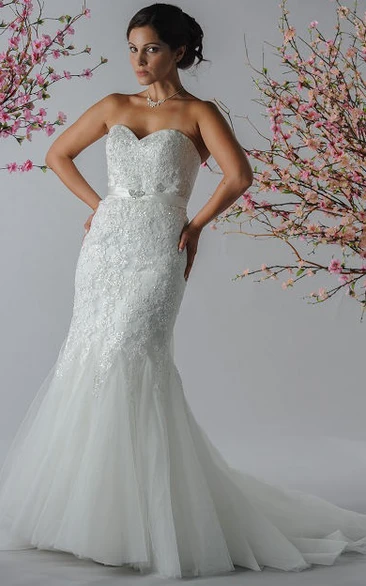 Sweetheart Lace Top Mermaid Bridal Gown With Satin Sash And Tulle Skirt