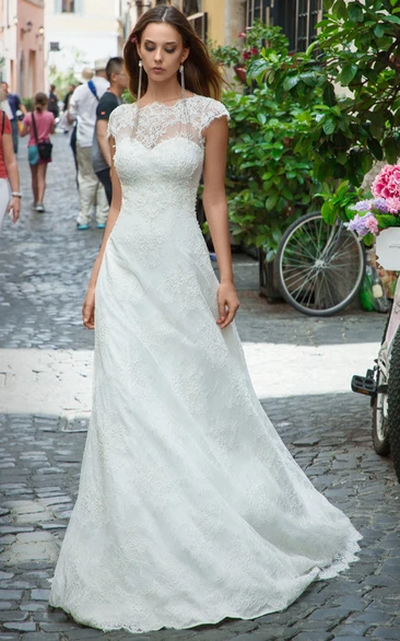Charming A Line Scalloped Lace Wedding Gown with Appliques