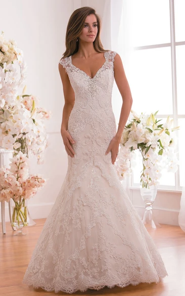 Cap-Sleeved V-Neck Mermaid Gown With Appliques And Illusion Back