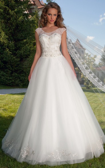 Ball Gown Jeweled Scoop-Neck Sleeveless Tulle Wedding Dress With Cape