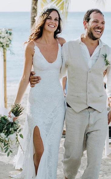 Modern V-neck Floor-length Sweep Train Sleeveless Lace Sheath Wedding Dress with Split Front