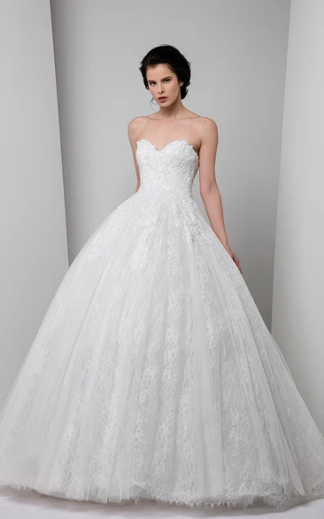 Ball Gown Maxi Appliqued Sweetheart Lace Wedding Dress With Beading And V Back