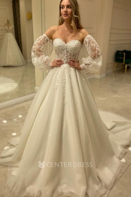 Sexy Off-the-shoulder A Line Tulle Wedding Dress with