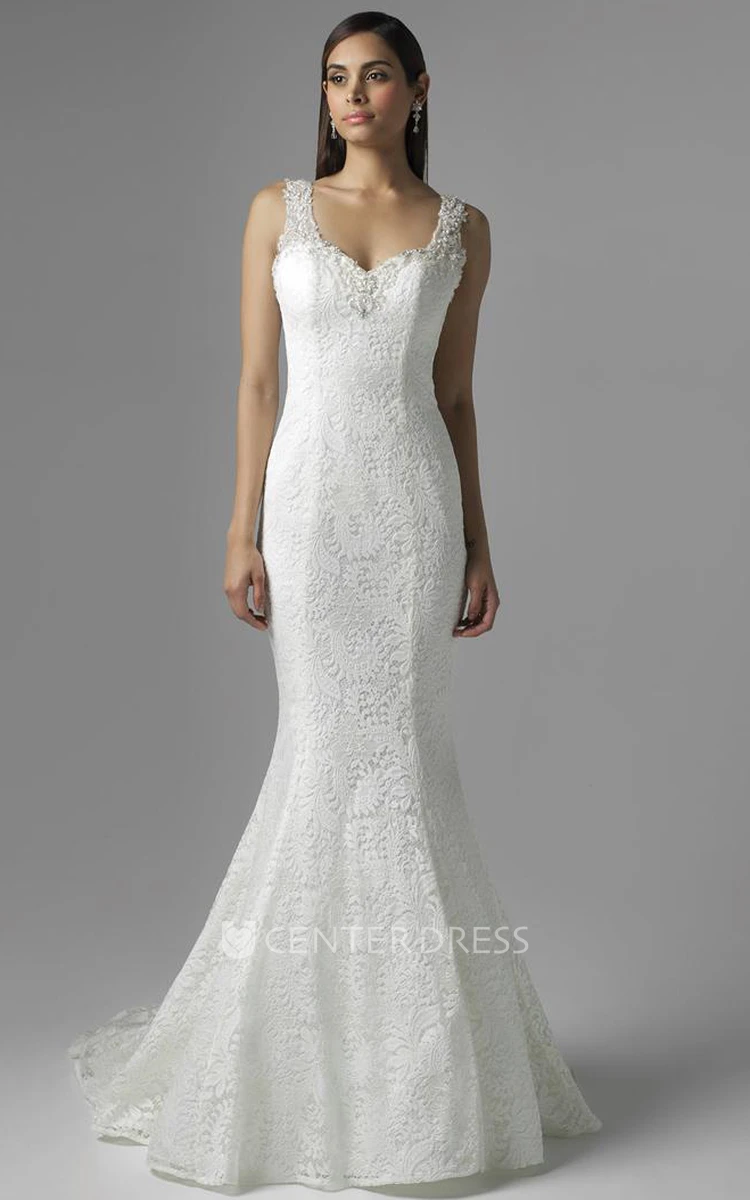 Mermaid Sleeveless V-Neck Lace Wedding Dress With Backless Design