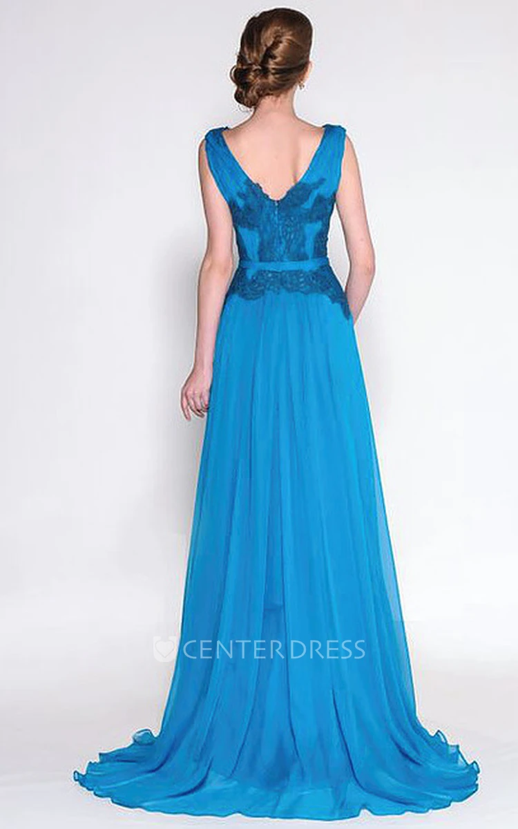 V-Neck Appliqued Maxi Sleeveless Chiffon Prom Dress With Waist Jewellery And Pleats