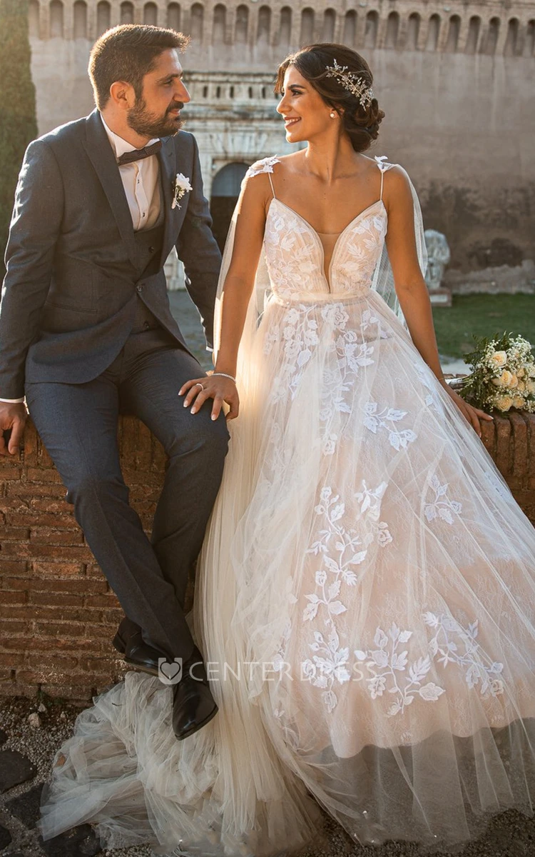 Modern A Line Lace and Tulle Spaghetti Wedding Dress with Appliques