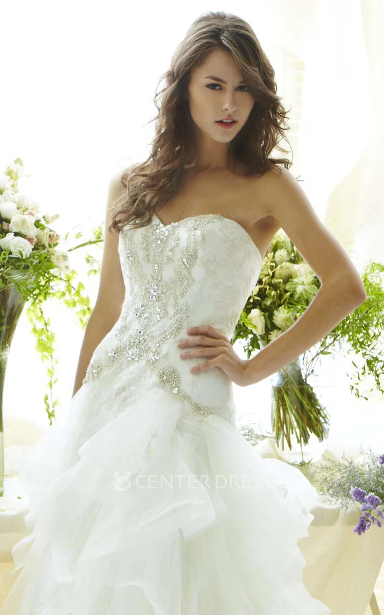 A-Line Ruffled Long Strapless Sleeveless Organza Wedding Dress With Appliques And Beading