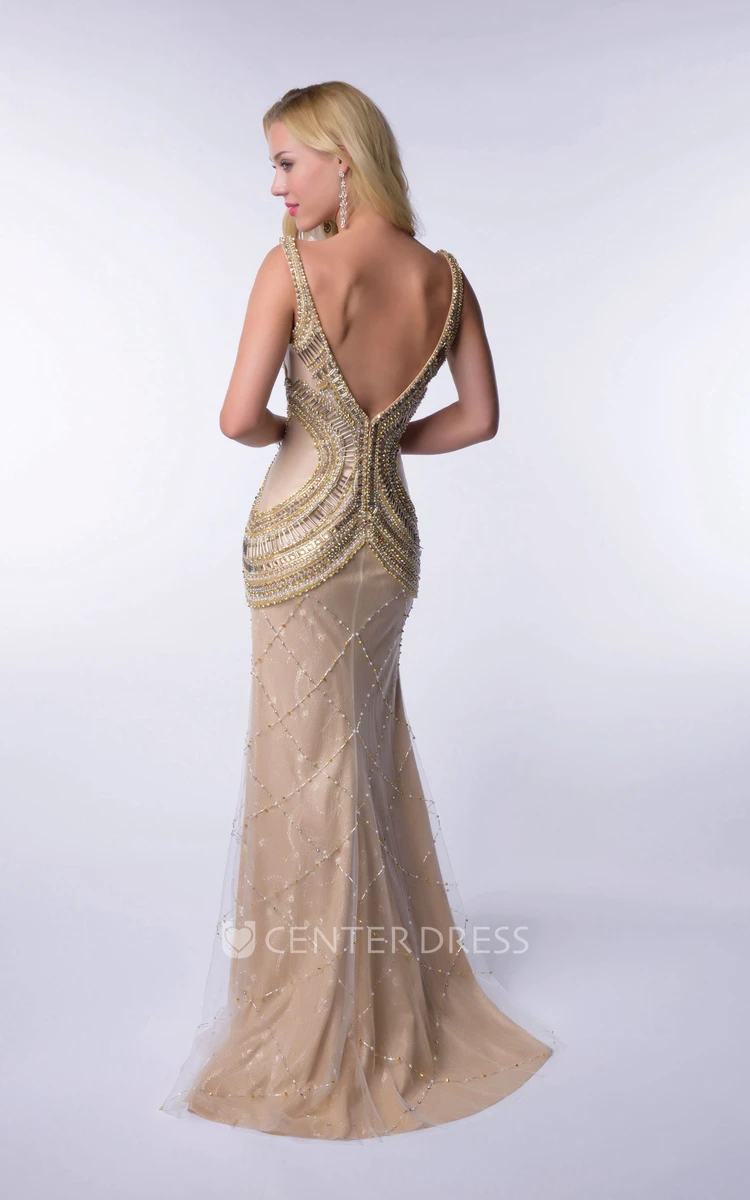 V-Back Column Lace Sleeveless Homecoming Dress With Metallic Style
