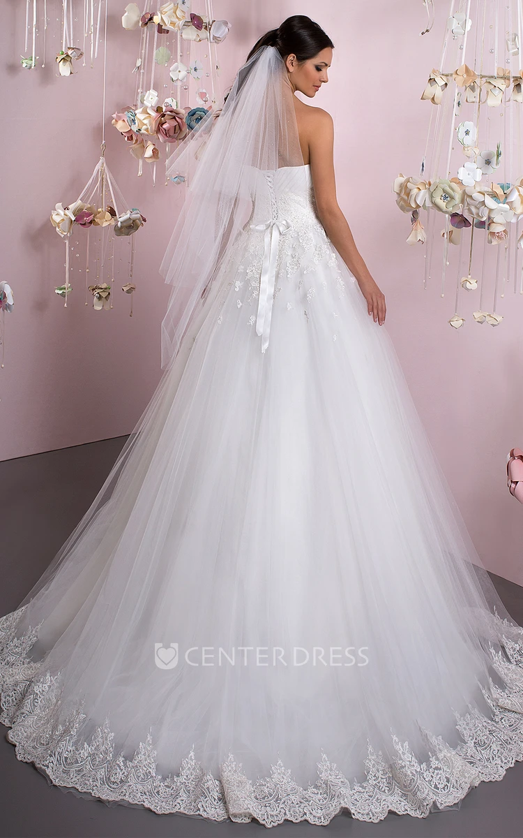 A-Line Sweetheart Sleeveless Criss-Cross Tulle Wedding Dress