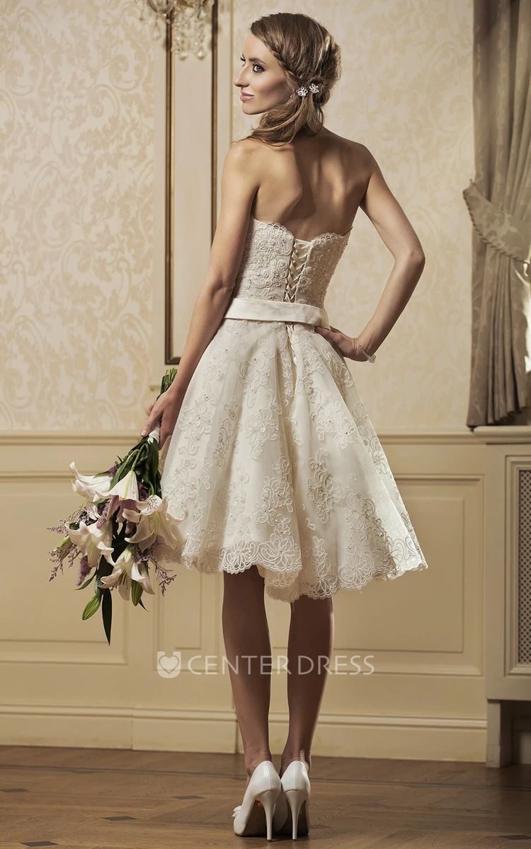 A Line Sweetheart Short Mini Appliqued Sleeveless Lace Wedding Dress