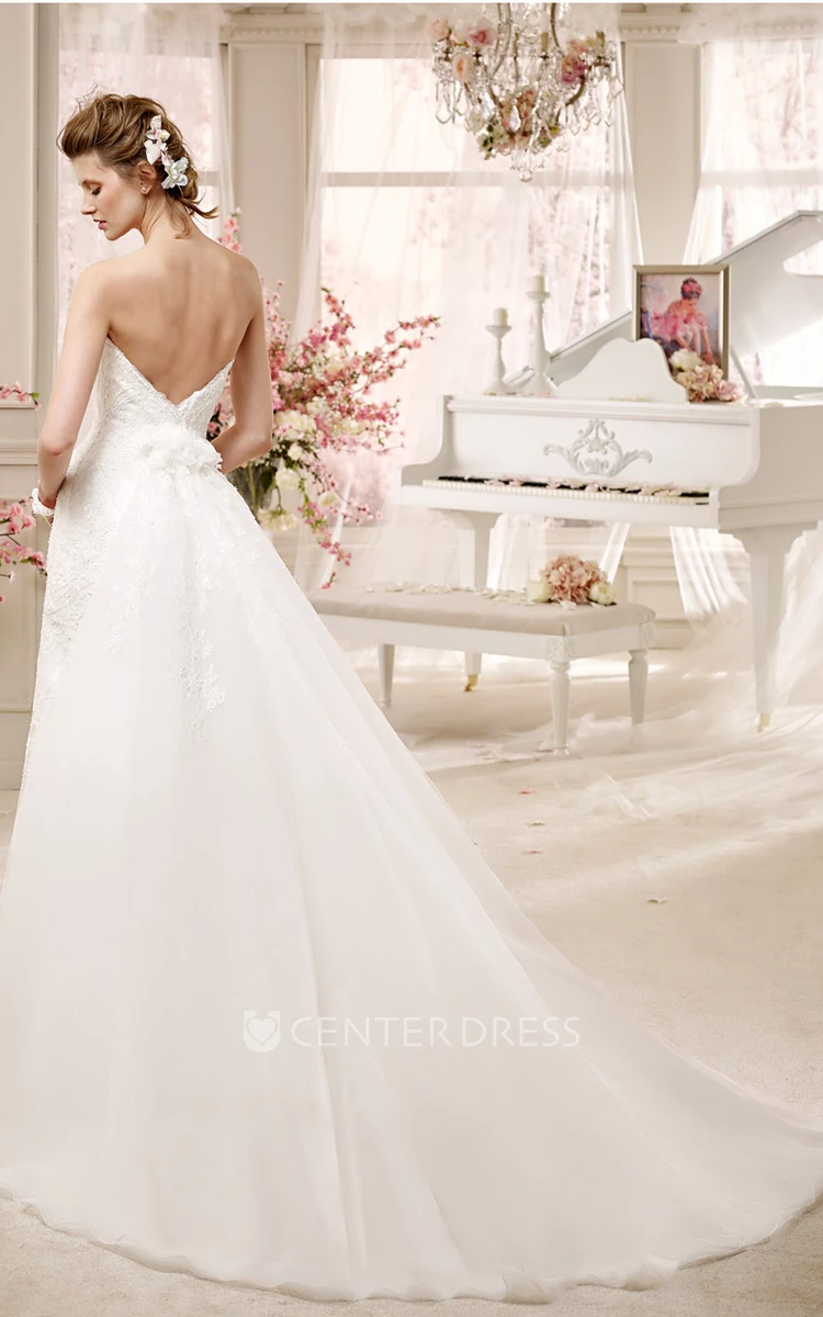 Sweetheart Lace Wedding Dress with Sheath Style and Low-V Back