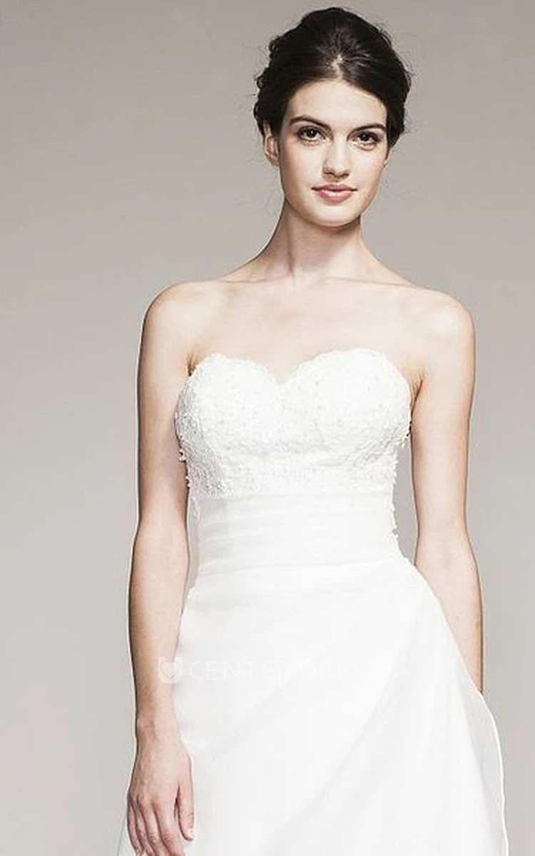 Sweetheart Floor-Length Lace Sleeveless Tulle Wedding Dress