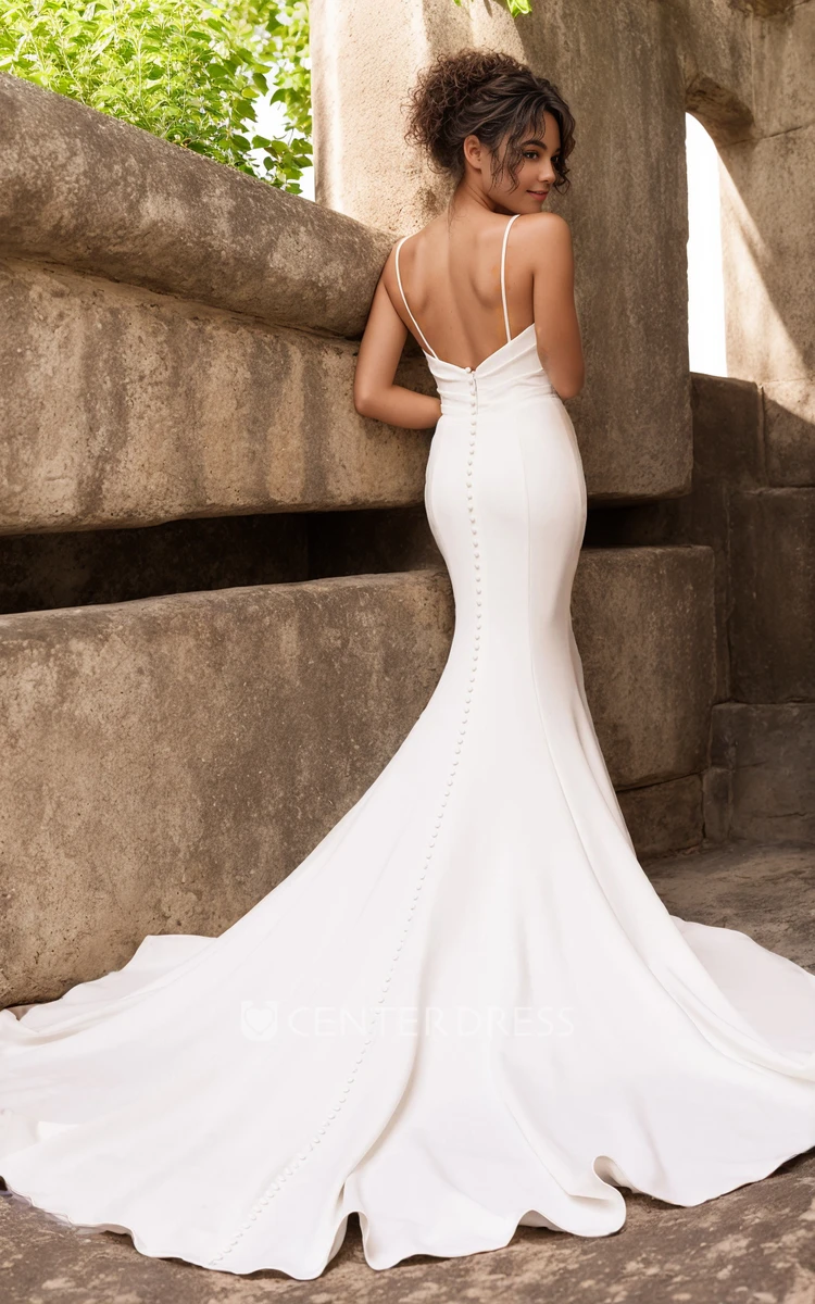 Modern Summer Flowy Mermaid Satin Wedding Dress Sexy Elegant Cowl Neckline Backless Sleeveless Spaghetti Straps Bridal Gown