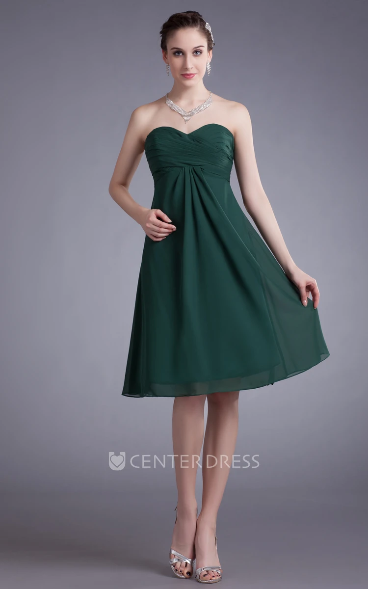 A Line Chiffon Sleevless Knee Length Prom Dress With Draping And Ruching