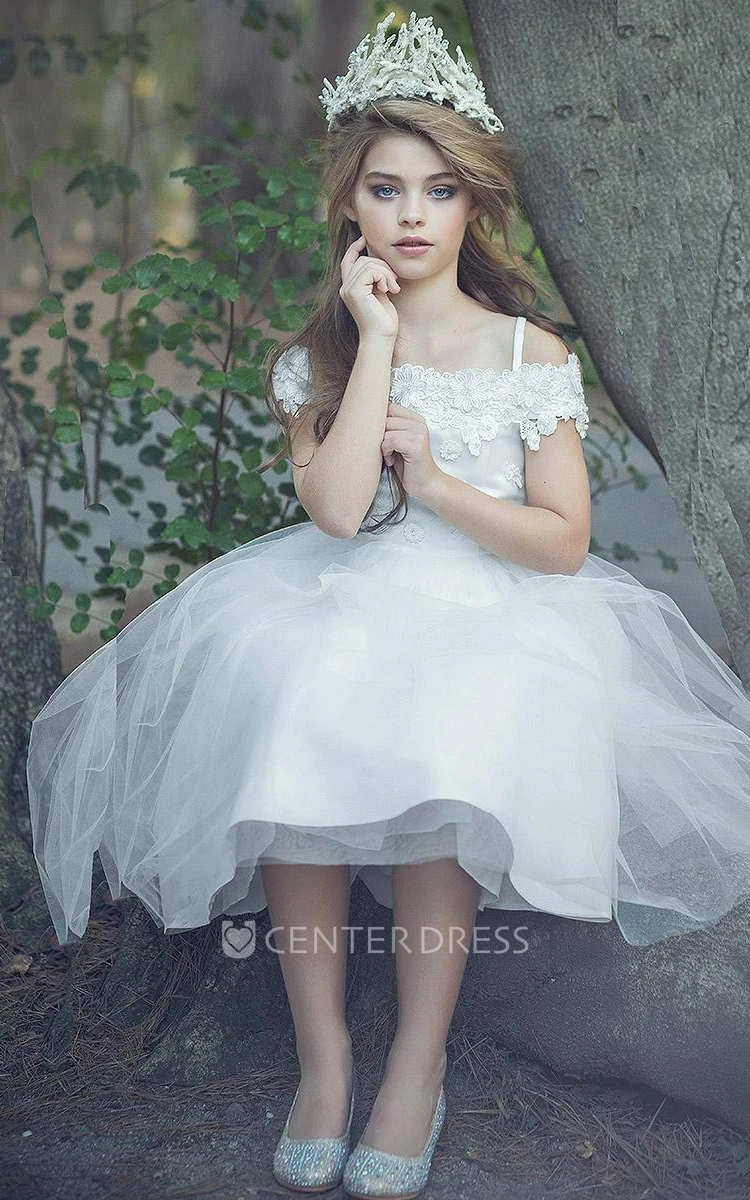 Embroideried Tea-Length Floral Appliqued Tulle&Satin Flower Girl Dress With Sash