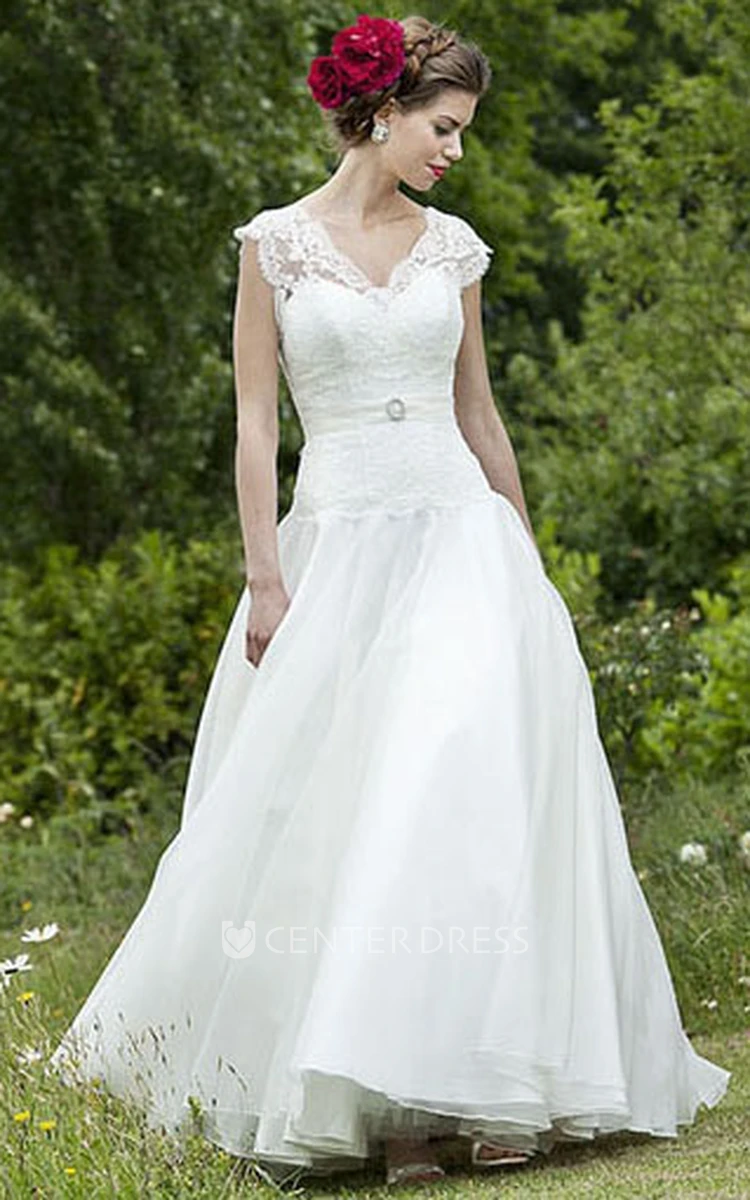 Floor-Length V-Neck Appliqued Cap-Sleeve Chiffon Wedding Dress