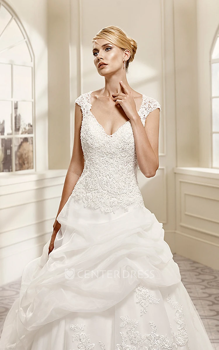 Ball Gown V-Neck Cap-Sleeve Organza&Lace Wedding Dress With Illusion
