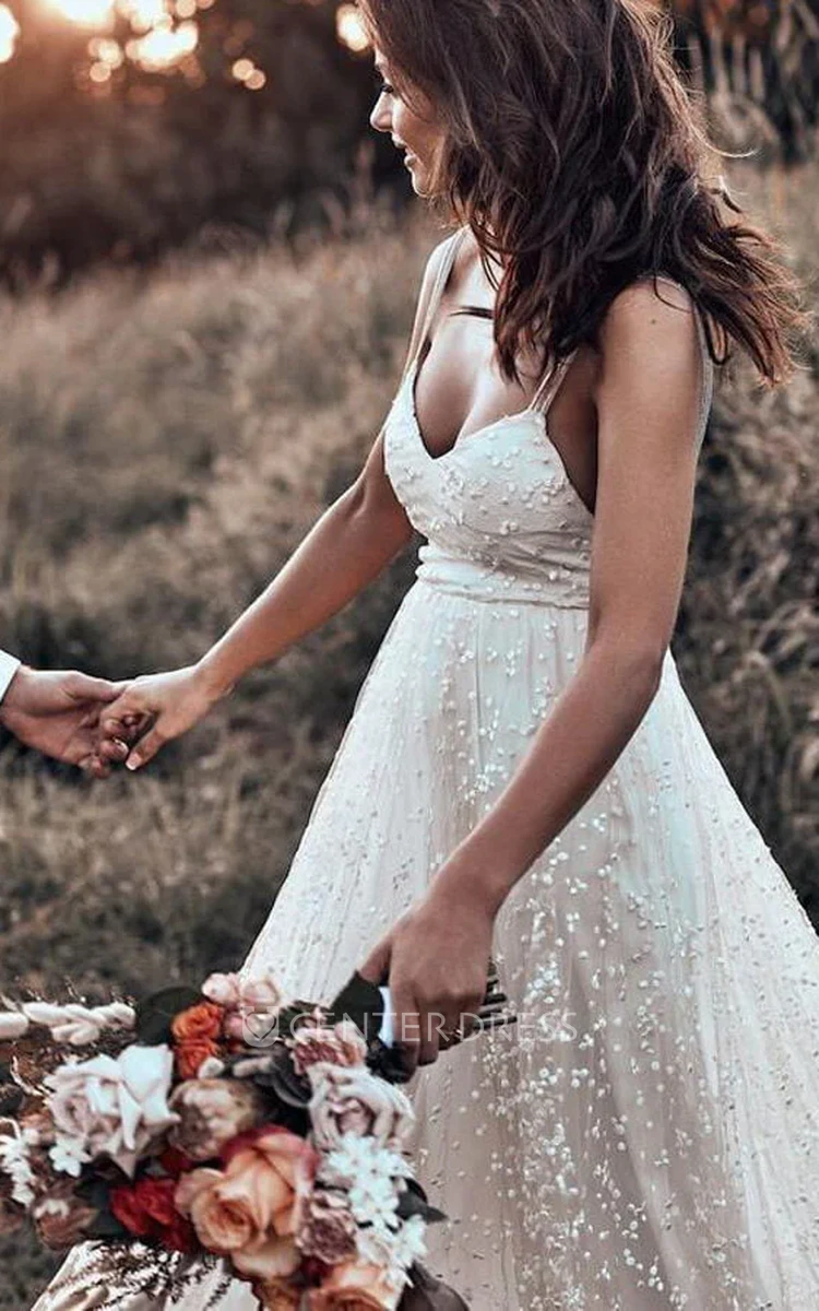 Vintage Bohemian A-Line V-Neck Lace Spring Wedding Dress Sexy Country Spaghetti Straps Sleeveless Bridal Gown