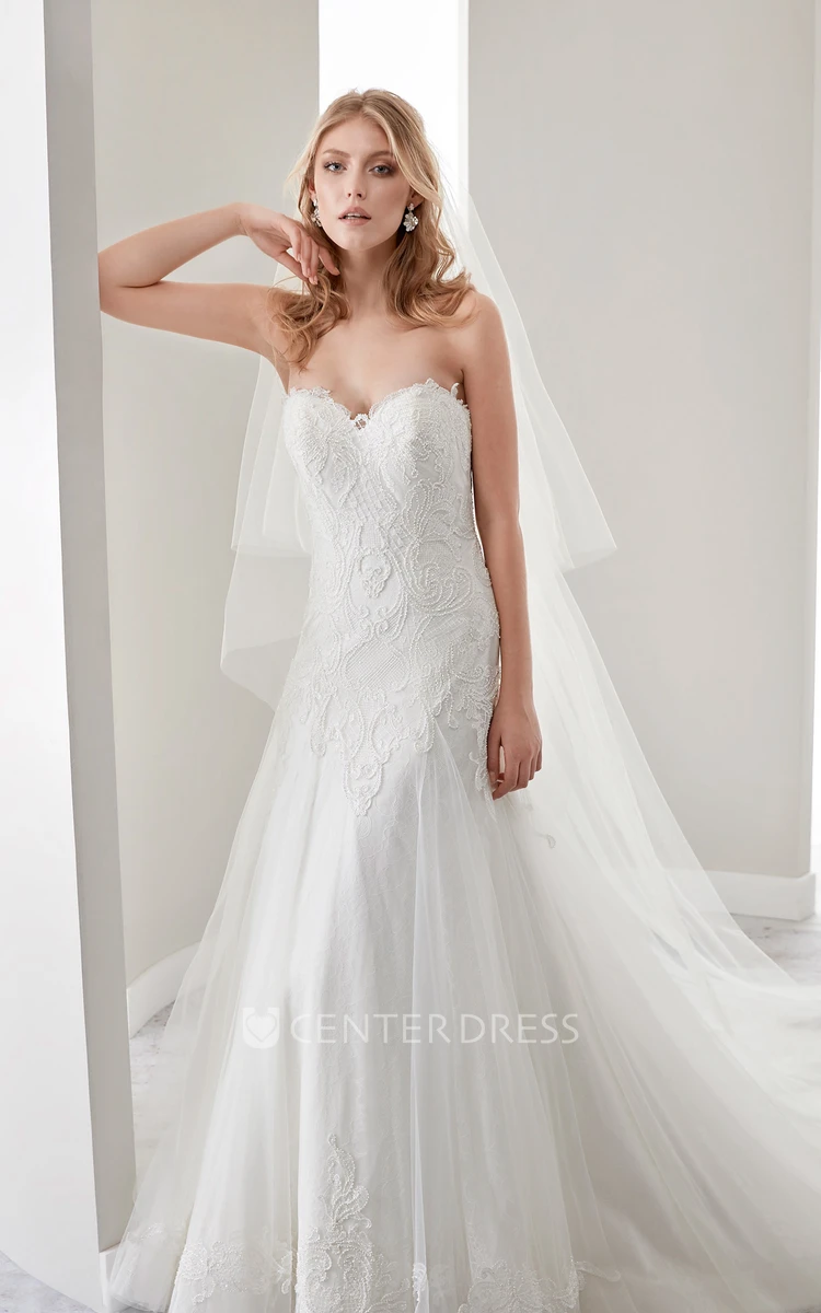 Sweetheart Sheath Lace Gown With Mermaid Style And Appliques